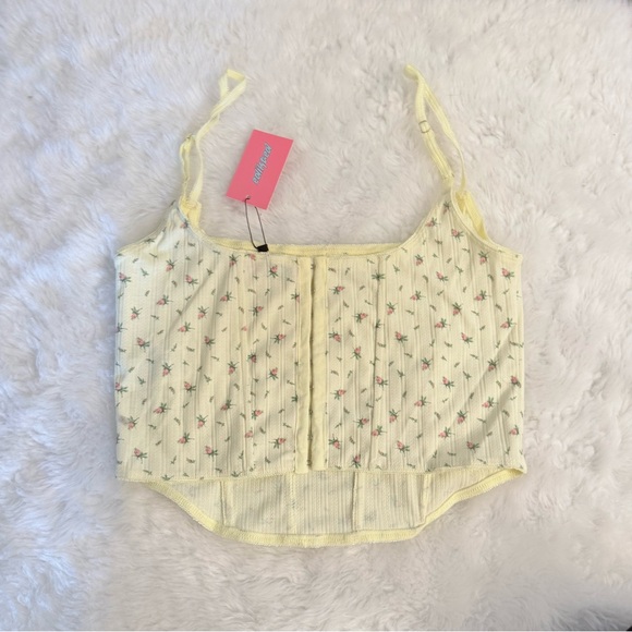✨3/$20 Edikted Rosey Printed Pointelle Corset Top pale yellow - Picture 5 of 5